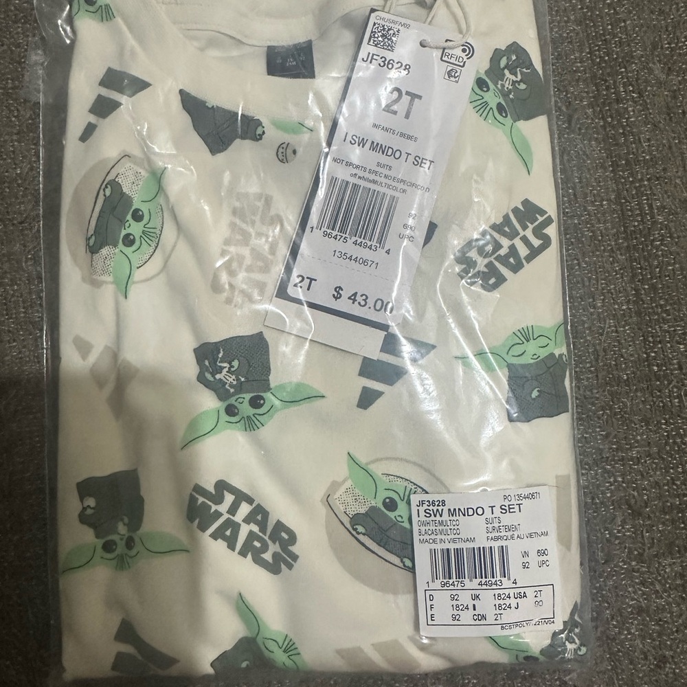 adidas Kids Star Wars Pajama Set - Cream and Green